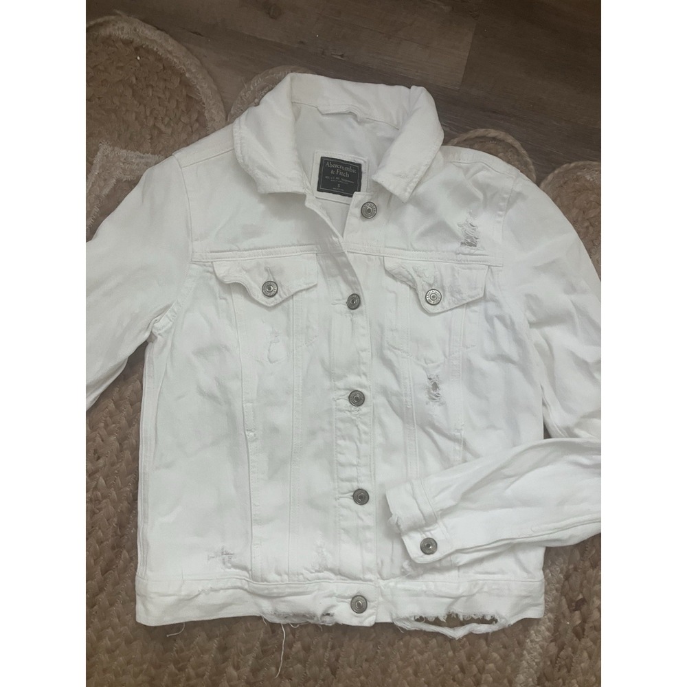 abercombie and fitch Jean jacket woman's small White‎ DISTRESSED